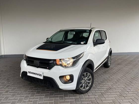 FIAT MOBI 1.0 FIREFLY FLEX TREKKING MANUAL